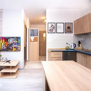 Maya's Flats & 17 - Nadmotlawie Gdańsk